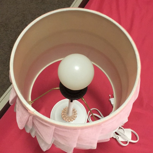 Lamp - Picture 2 of 4